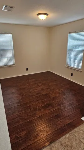 $1,800 | 1051 Dorn, Kyle, TX 78640