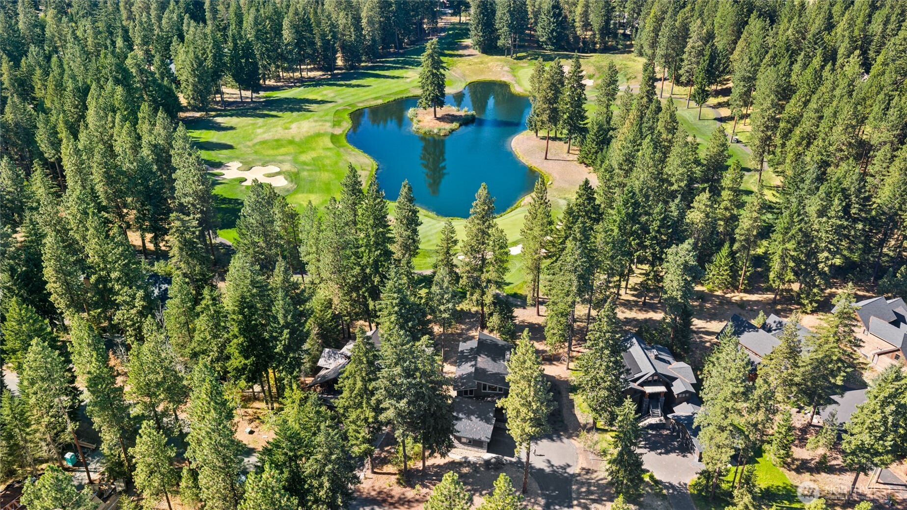 890 Larkspur Loop Cle Elum, WA 98922 - Photo 39 of 40 view of a house with a swimming pool