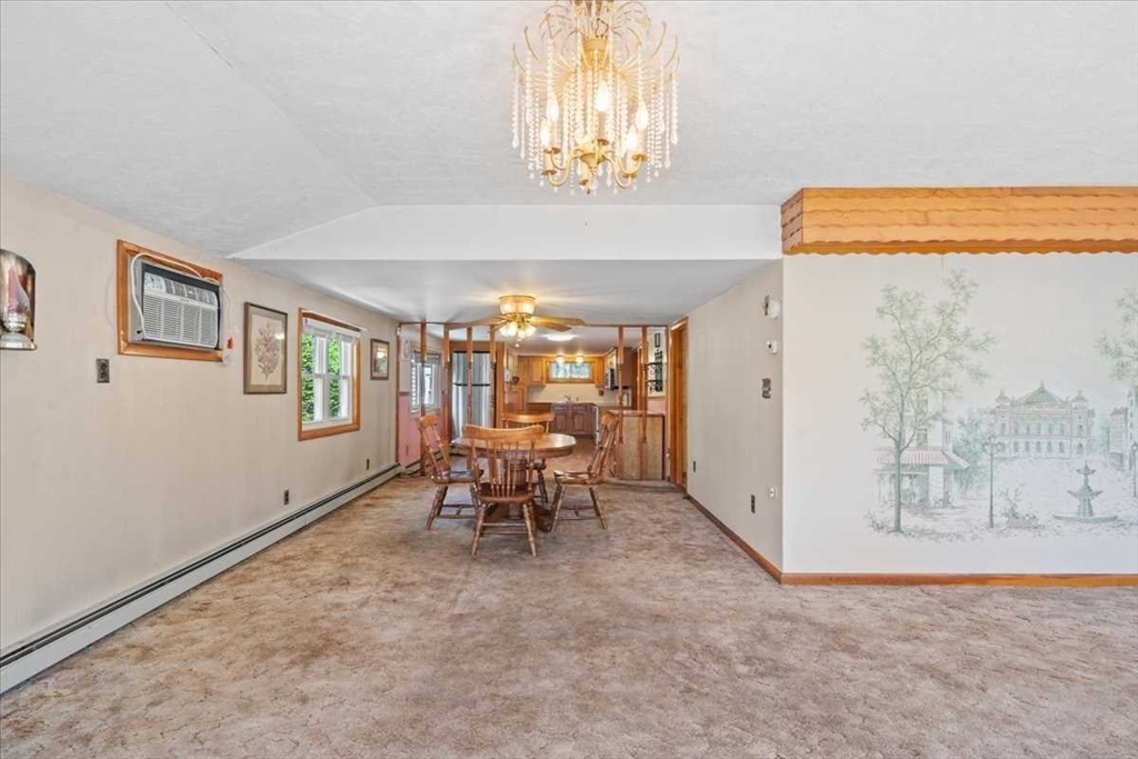 11 Pocono Road Worcester, MA 01605 - Photo 5 of 32
