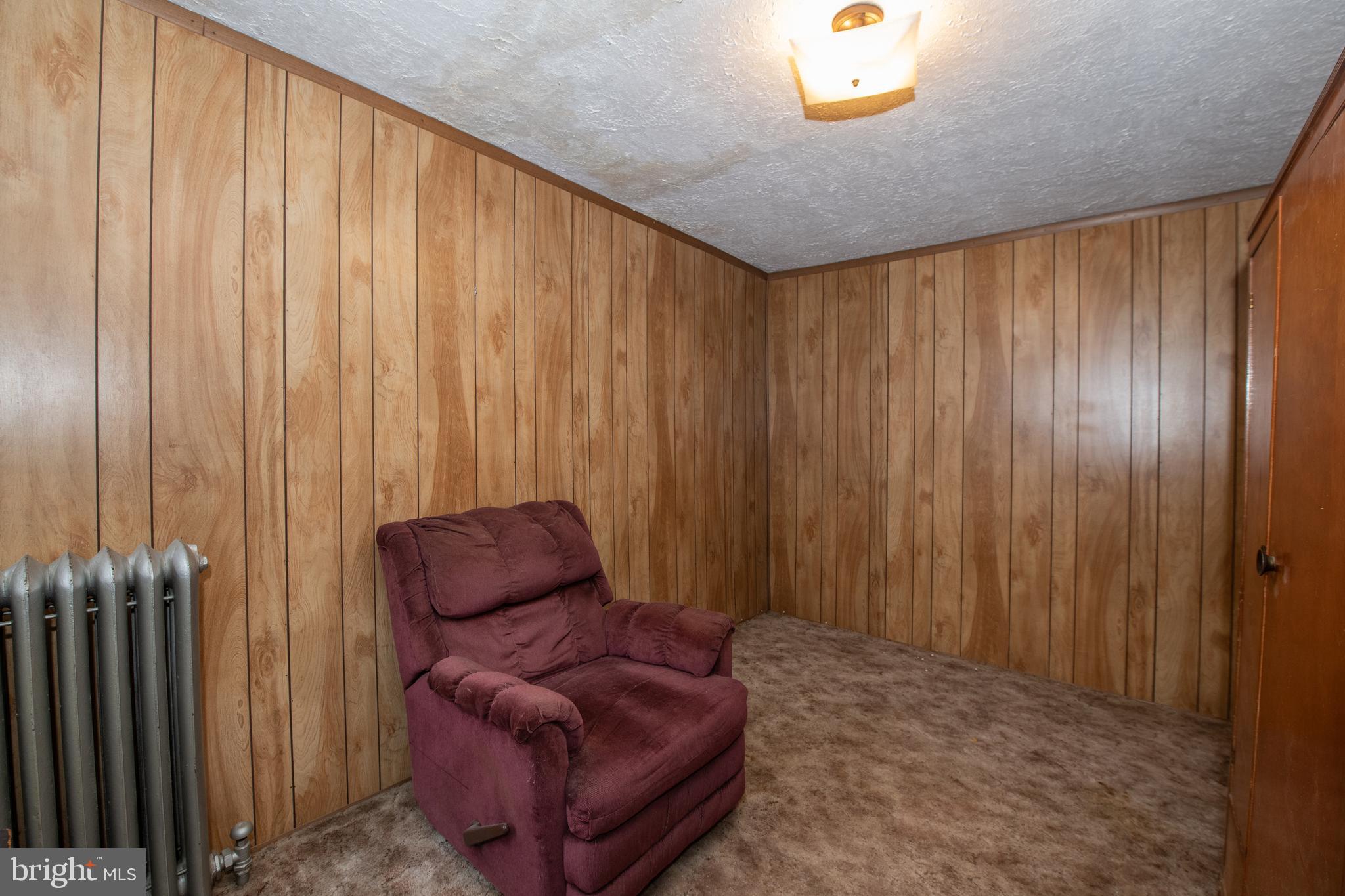170 Markle Street Philadelphia, PA 19127 - Photo 15 of 19 Middle Bedroom