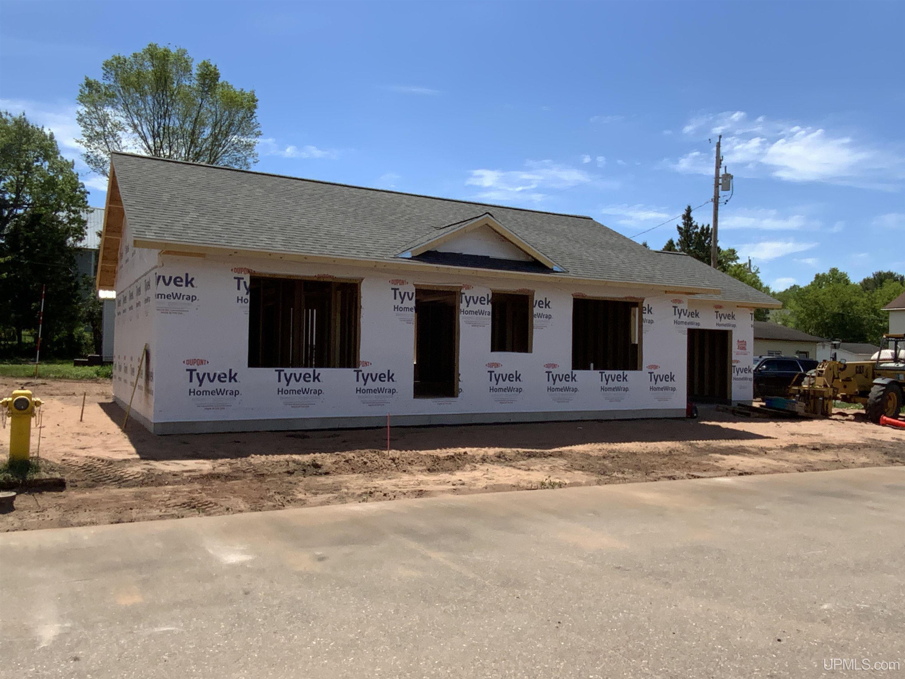 400 South Lake Street Ishpeming, MI 49849 - Photo 1 of 6