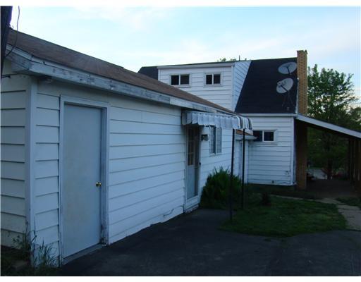 244 East Pike Road Indiana, PA 15701 - Photo 2 of 6 Exterior Back.