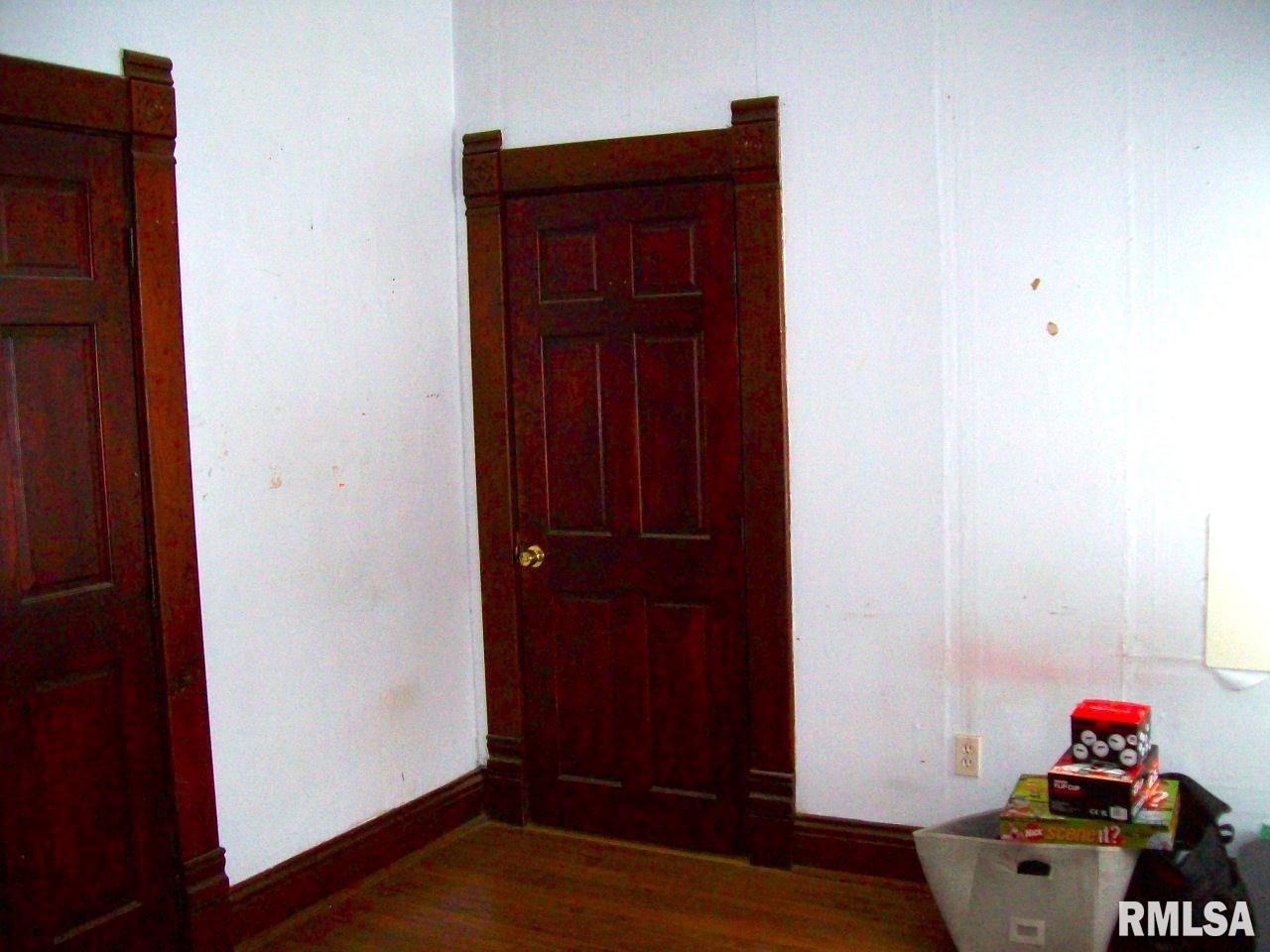 33 North Maple Street Winchester, IL 62694 - Photo 11 of 14