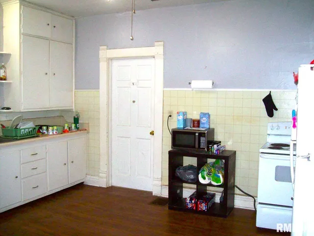 $57,500 | 33 North Maple Street, Winchester, IL 62694