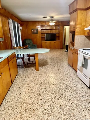 $249,500 | 1109 Cynthia Drive, Alice, TX 78332