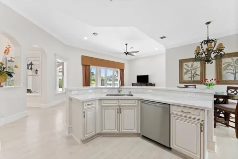 $1,250,000 | 6895 Northwest 108th Avenue, Parkland, FL 33076
