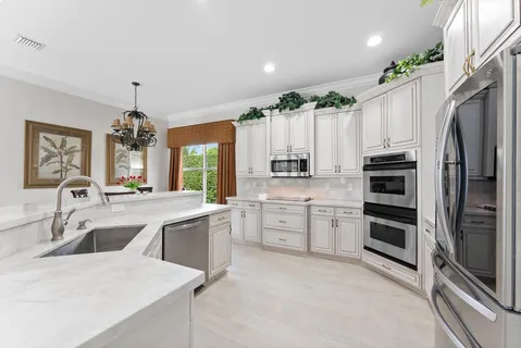 $1,250,000 | 6895 Northwest 108th Avenue, Parkland, FL 33076