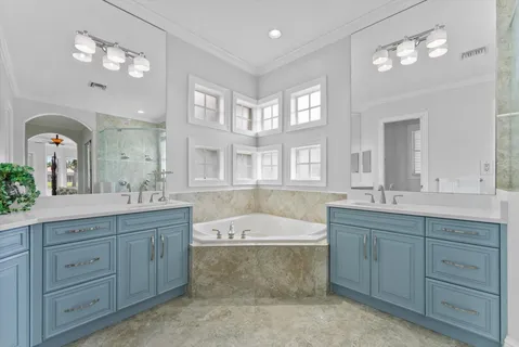 $1,250,000 | 6895 Northwest 108th Avenue, Parkland, FL 33076