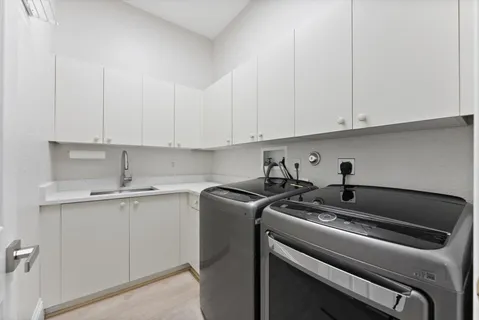 $1,250,000 | 6895 Northwest 108th Avenue, Parkland, FL 33076