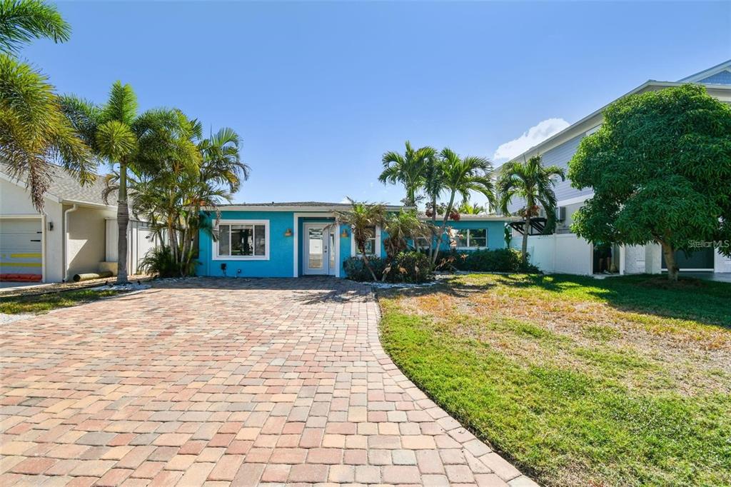 17727 Long Point Drive Redington Shores, FL 33708 - Photo 1 of 1