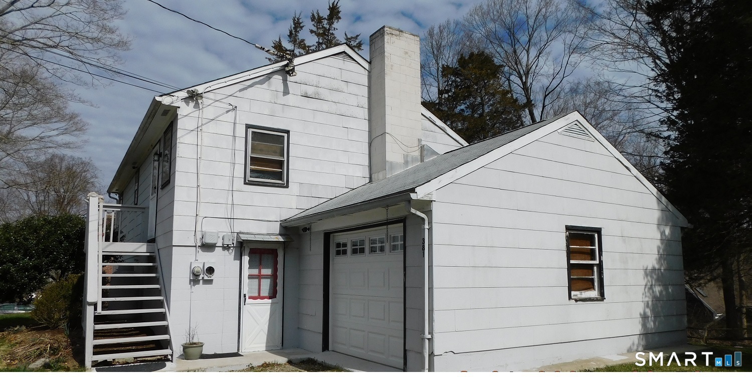 381 Bennetts Farm Road Ridgefield, CT 06877 - Photo 2 of 5