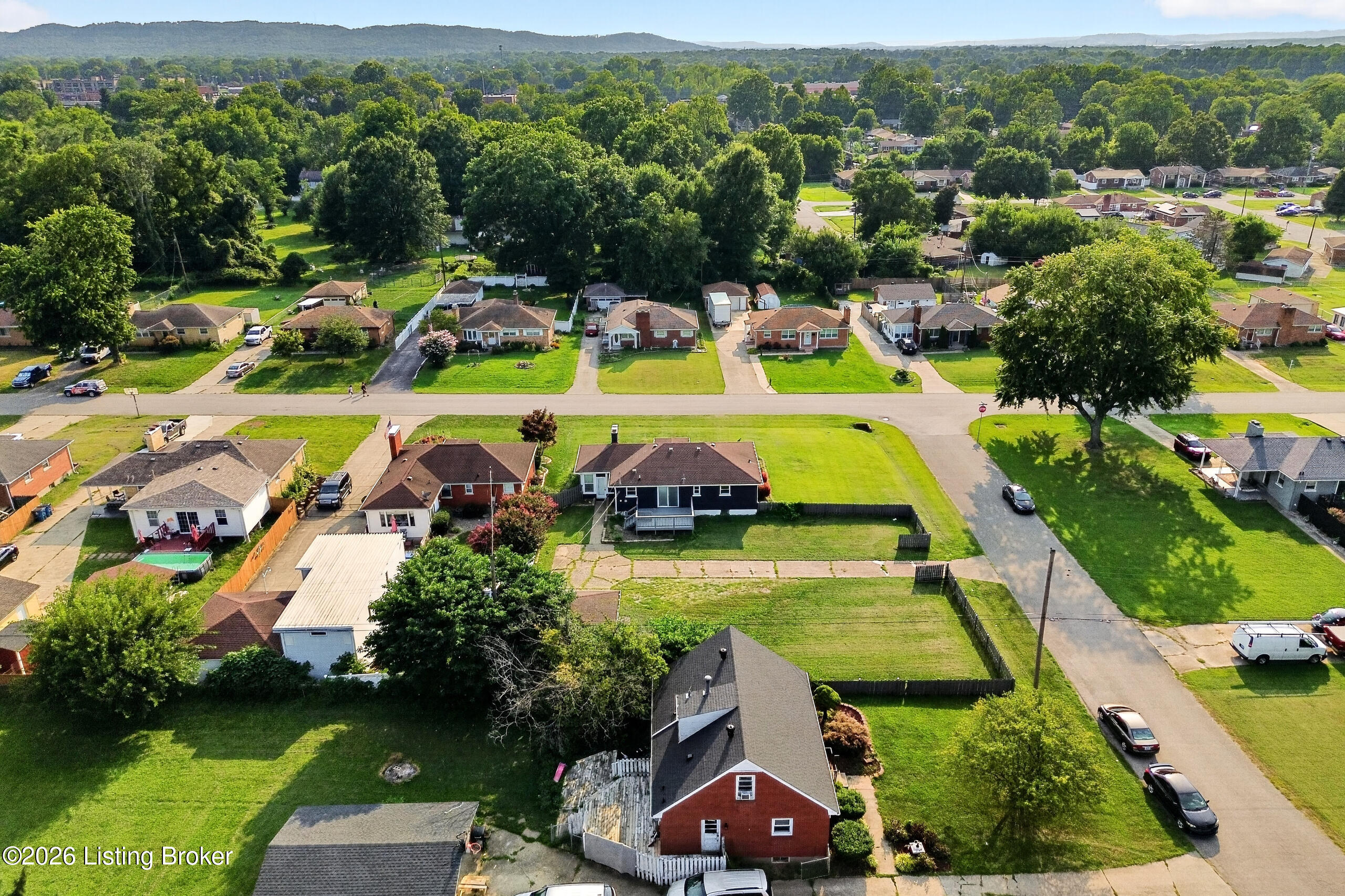 8303 Smithton Road Louisville, KY 40219 - Photo 7 of 62 006_DJI_0036