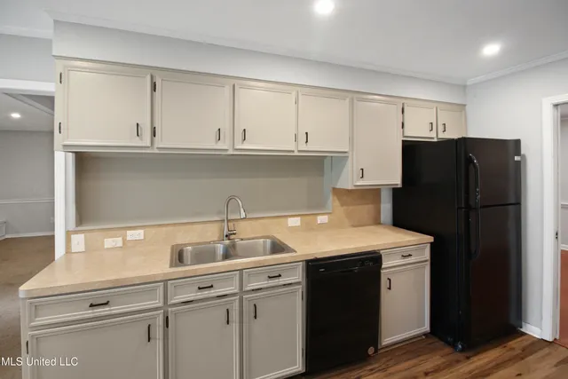 $220,000 | 5246 Saratoga Drive, Jackson, MS 39211