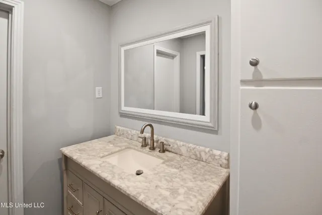 $220,000 | 5246 Saratoga Drive, Jackson, MS 39211