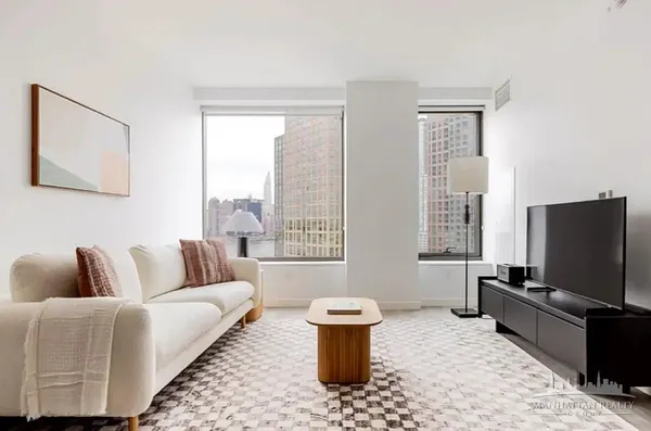 $9,000 | 77 Commercial Street, Unit 4001 | Greenpoint