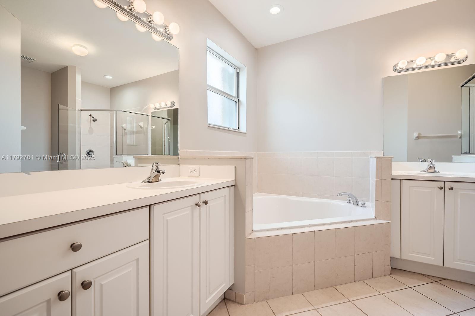 348 Northeast 36th Terrace Homestead, FL 33033 - Photo 15 of 28