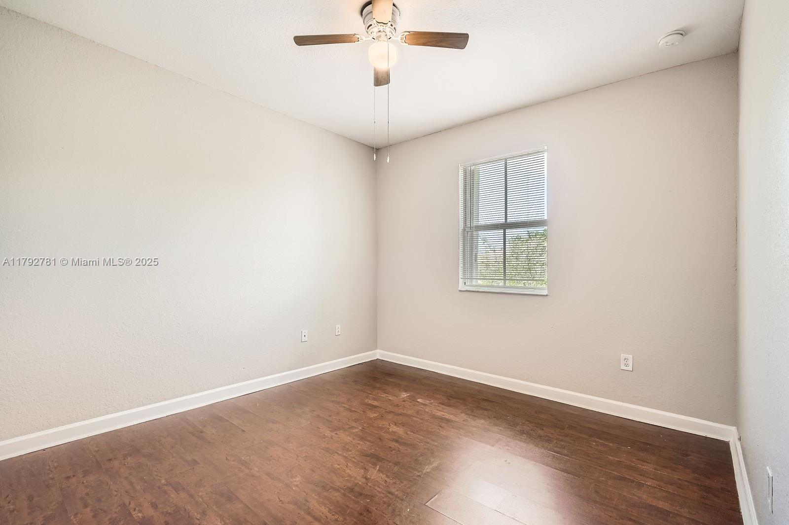 348 Northeast 36th Terrace Homestead, FL 33033 - Photo 17 of 28