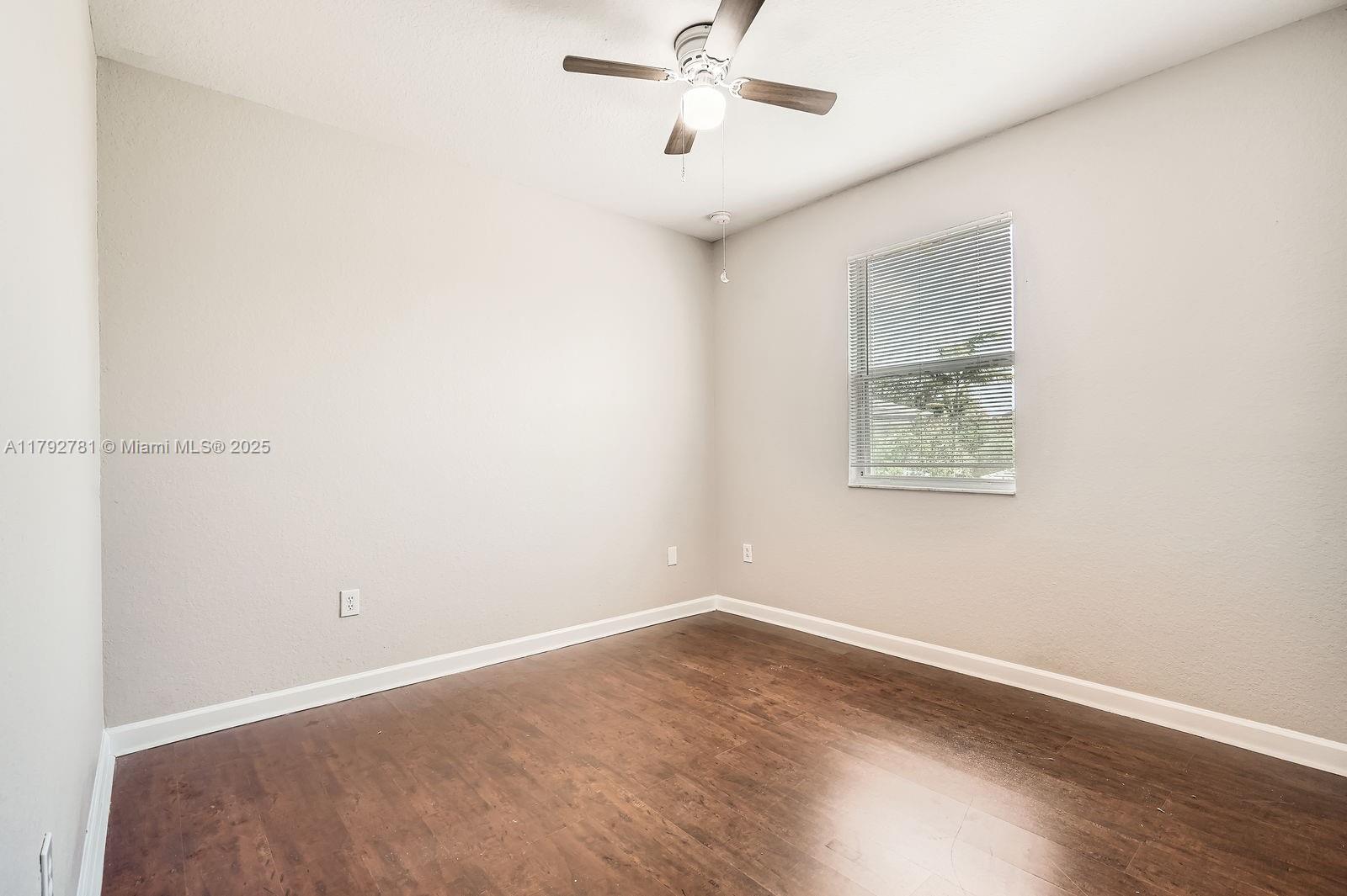 348 Northeast 36th Terrace Homestead, FL 33033 - Photo 19 of 28