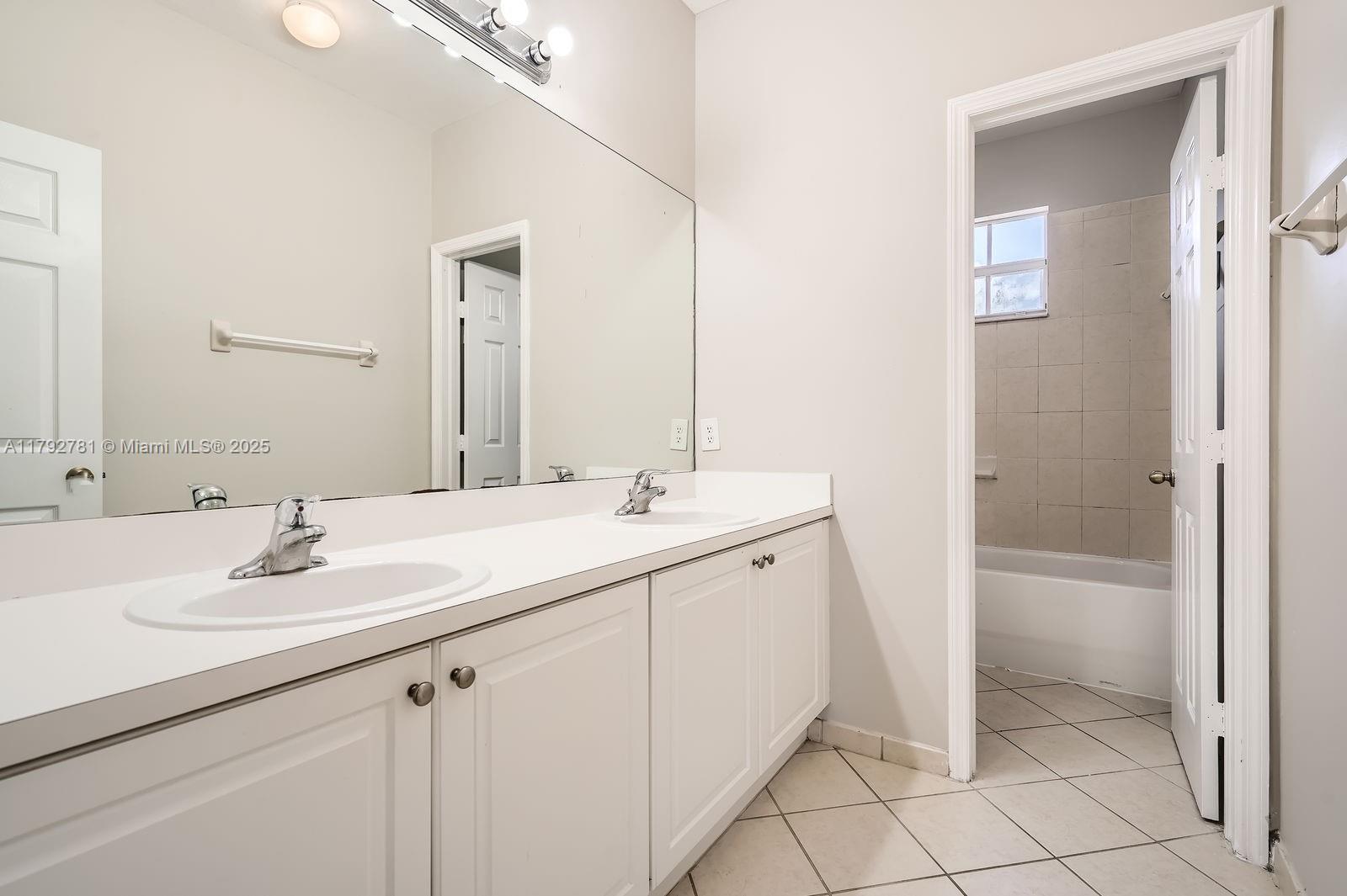 348 Northeast 36th Terrace Homestead, FL 33033 - Photo 23 of 28