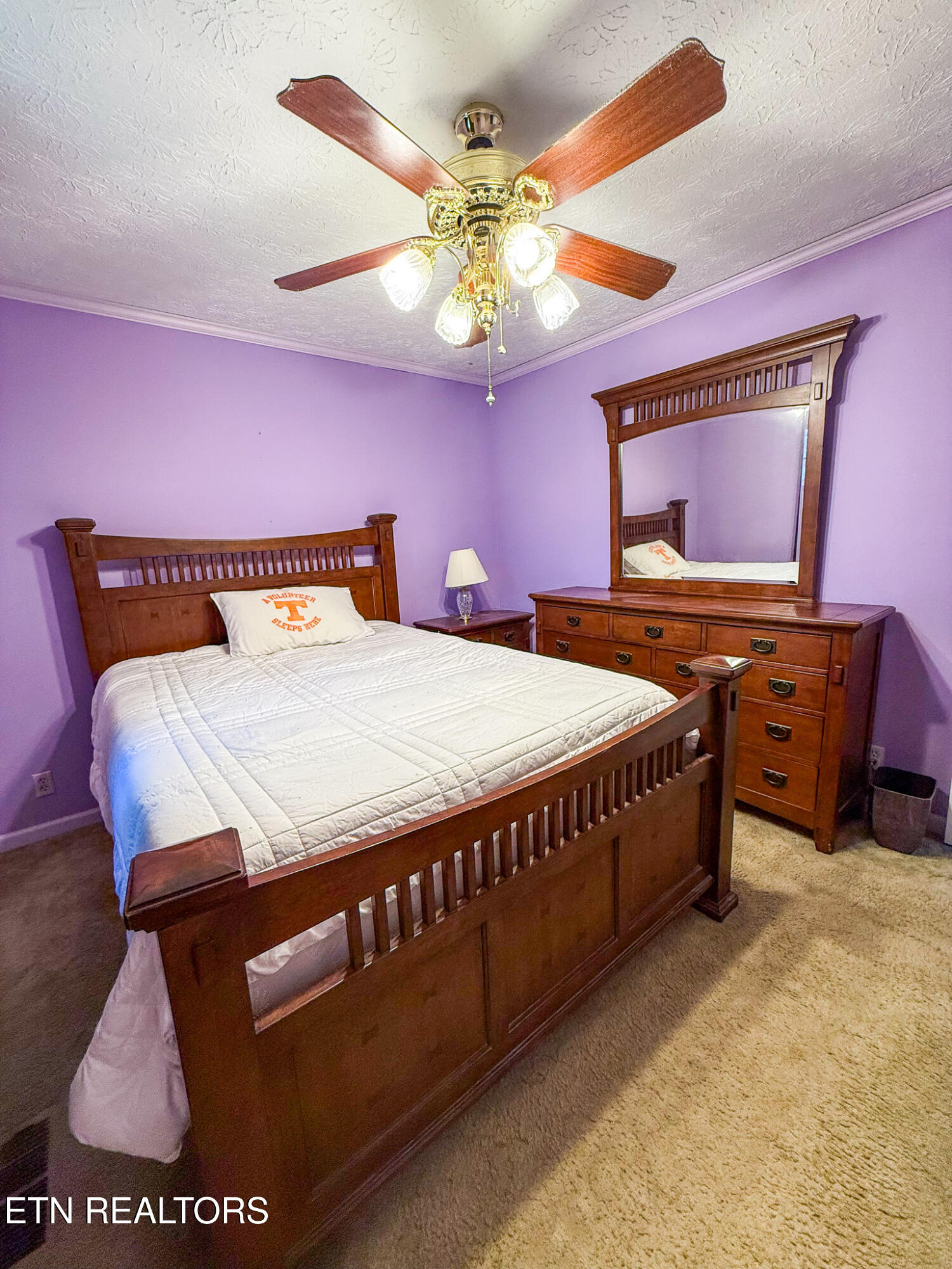 2007 Plumb Ridge Road Knoxville, TN 37932 - Photo 34 of 39 2nd Bedroom