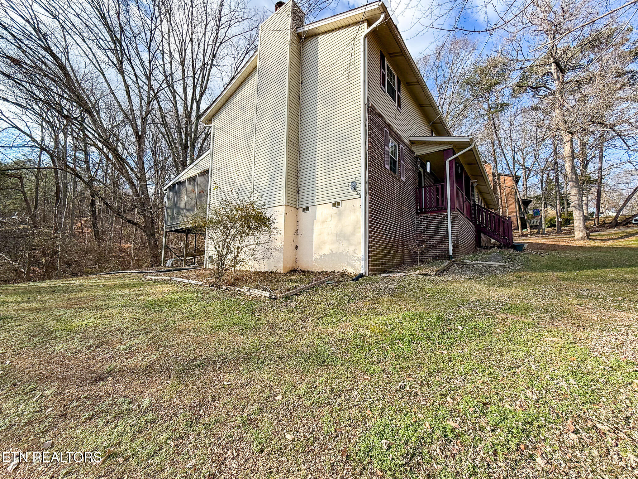 2007 Plumb Ridge Road Knoxville, TN 37932 - Photo 5 of 39 IMG_4427