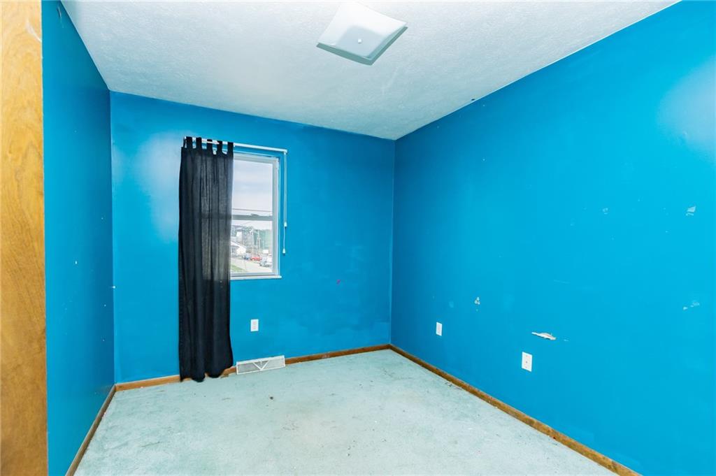 333 Butler Street Springdale, PA 15144 - Photo 12 of 17 a view of an empty room