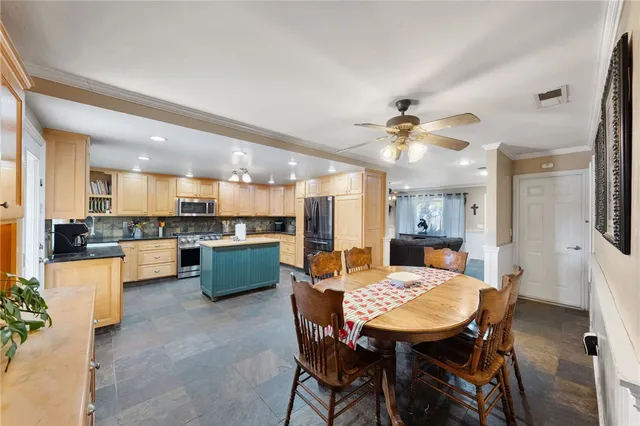 $850,000 | 17465 Santa Rosa Mine Road, Perris, CA 92570