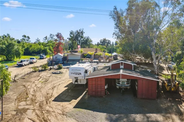 $850,000 | 17465 Santa Rosa Mine Road, Perris, CA 92570