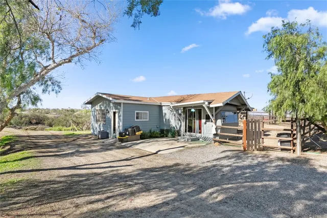 $850,000 | 17465 Santa Rosa Mine Road, Perris, CA 92570