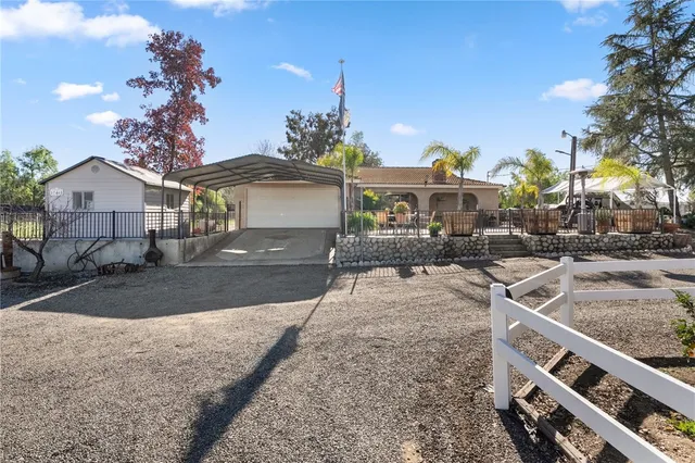 $850,000 | 17465 Santa Rosa Mine Road, Perris, CA 92570