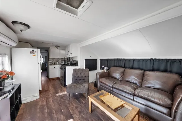 $850,000 | 17465 Santa Rosa Mine Road, Perris, CA 92570