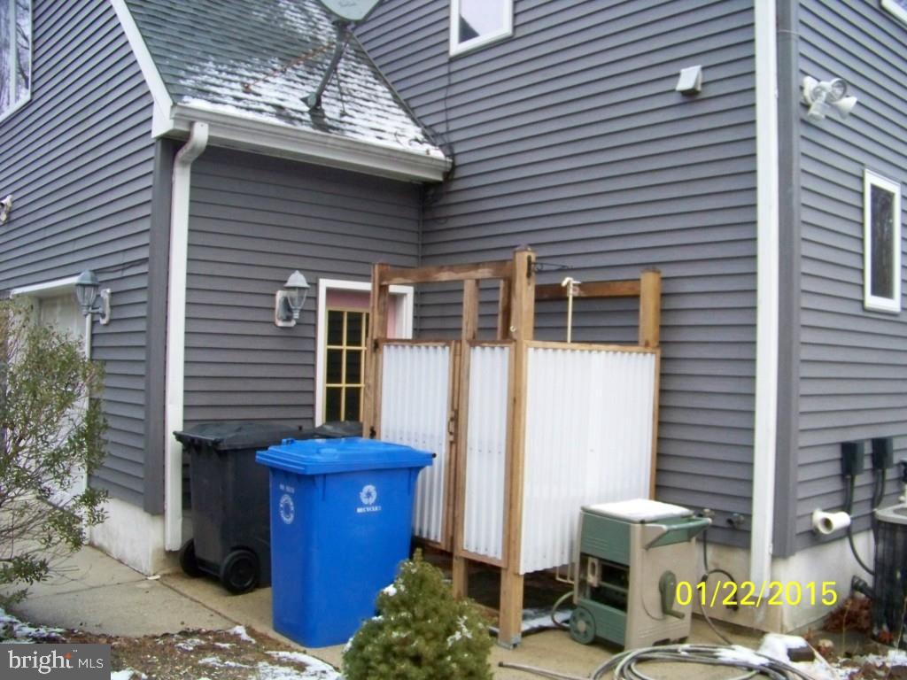 124 Mary Bell Road Manahawkin, NJ 08050 - Photo 3 of 26 Gallery Image 3