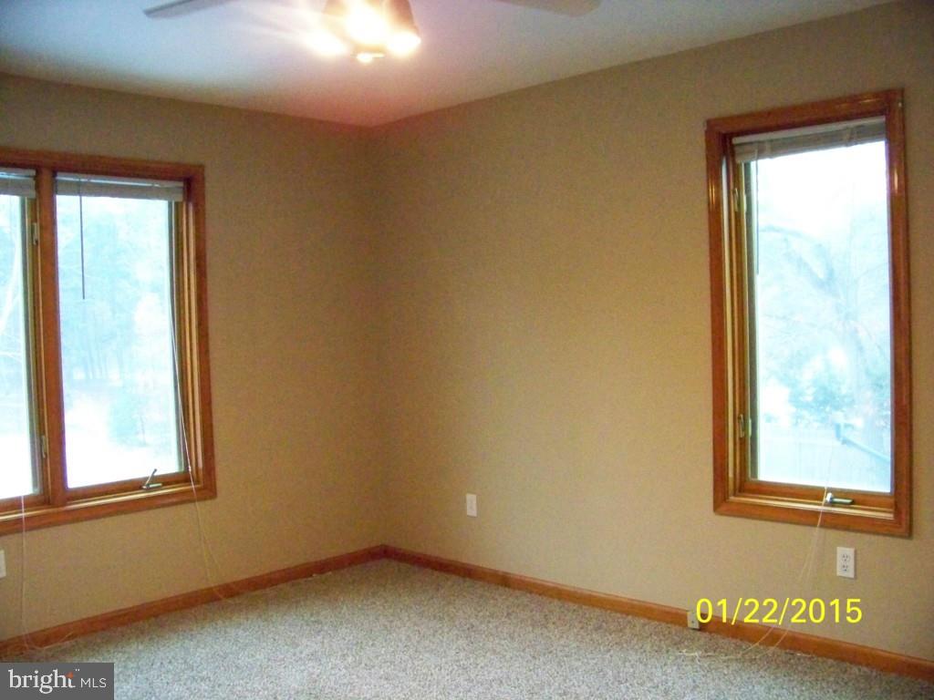 124 Mary Bell Road Manahawkin, NJ 08050 - Photo 23 of 26 Gallery Image 23