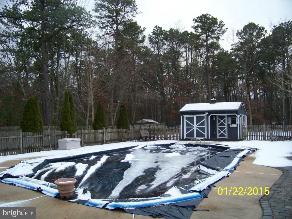 124 Mary Bell Road Manahawkin, NJ 08050 - Photo 5 of 26 Gallery Image 5