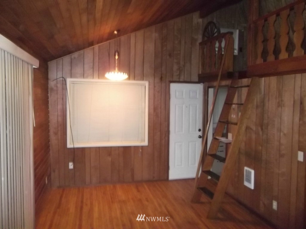 6233 Limerick Way Maple Falls, WA 98266 - Photo 3 of 11 Gallery Image 3