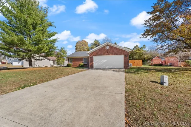 $260,000 | 1944 Andrew Court, Corydon, IN 47112