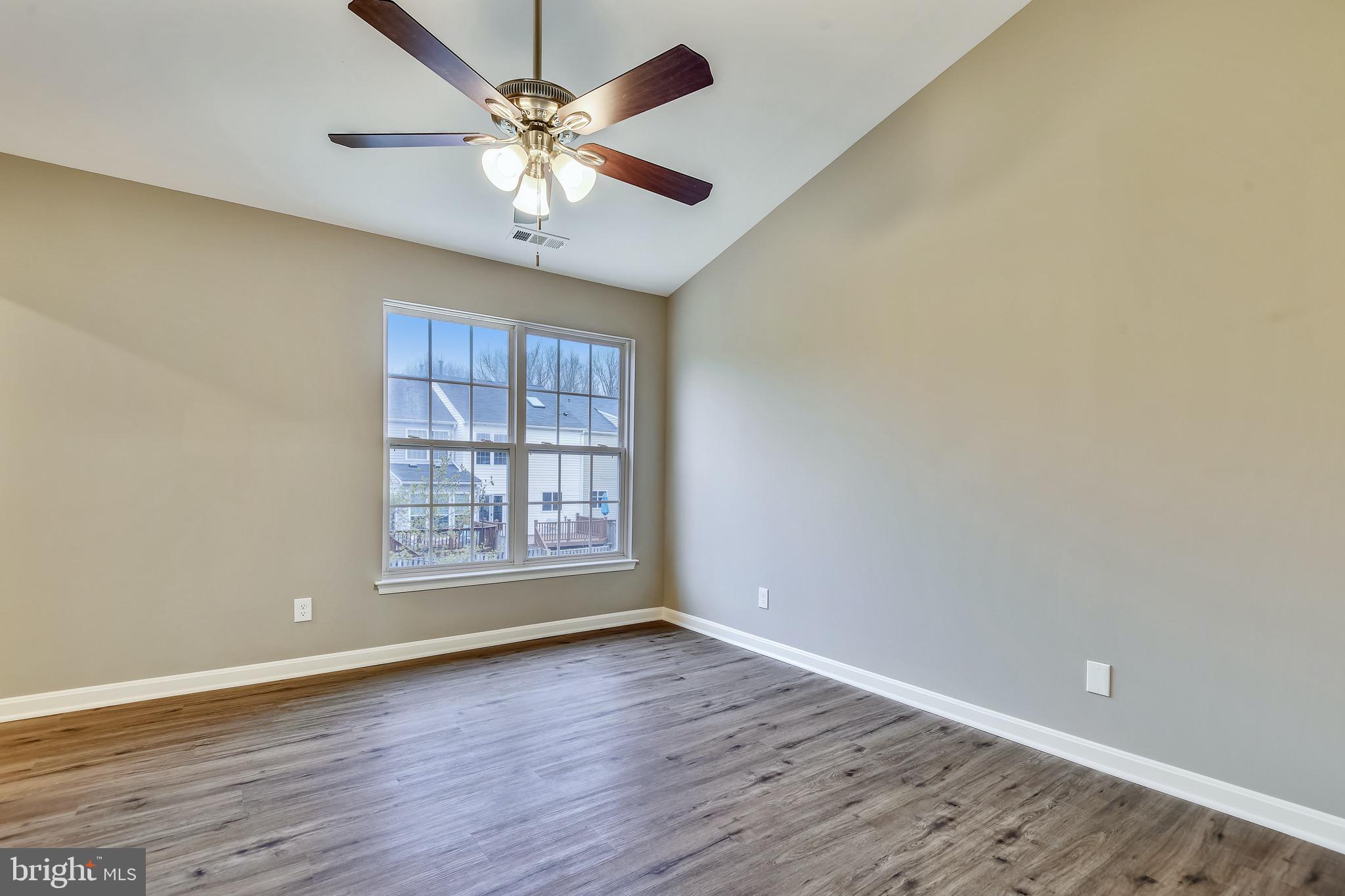 3810 Colony Point Place Edgewater, MD 21037 - Photo 16 of 61 Upstairs master bedroom en suite