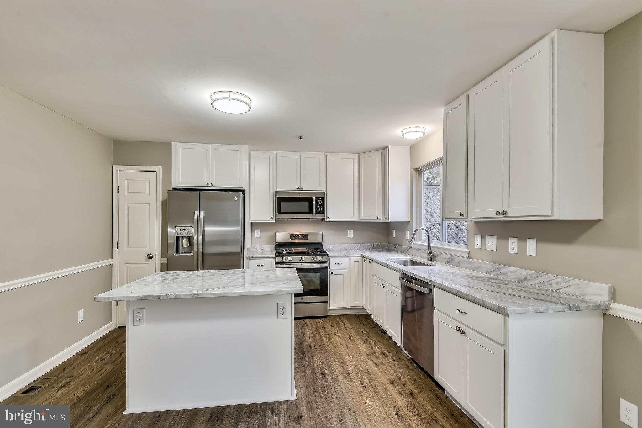 3810 Colony Point Place Edgewater, MD 21037 - Photo 6 of 61 Brand new kitchen with island