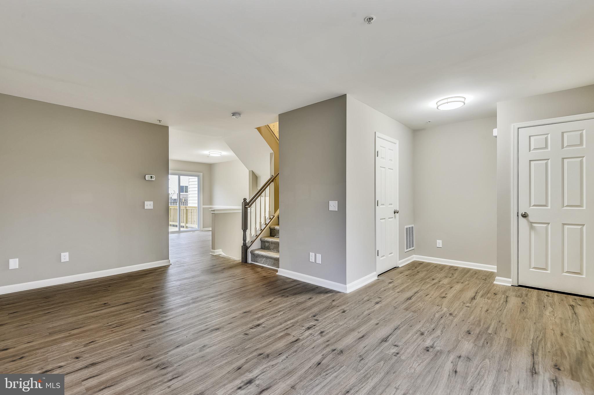 3810 Colony Point Place Edgewater, MD 21037 - Photo 10 of 61 Living room
