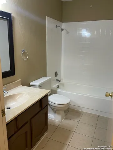 $239,990 | 5339 Vista Glen Street, San Antonio, TX 78247