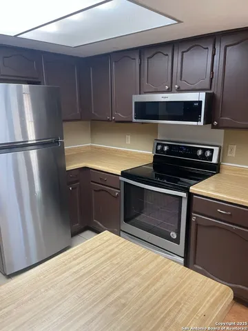 $239,990 | 5339 Vista Glen Street, San Antonio, TX 78247