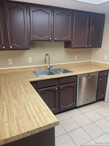 $239,990 | 5339 Vista Glen Street, San Antonio, TX 78247