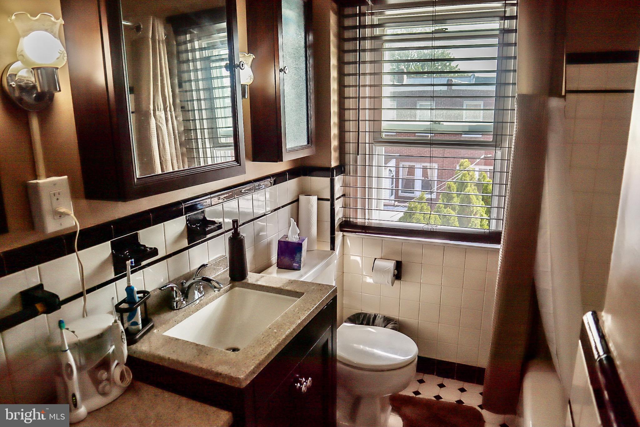 166 Marshall Road Lansdowne, PA 19050 - Photo 6 of 16 Gallery Image 6