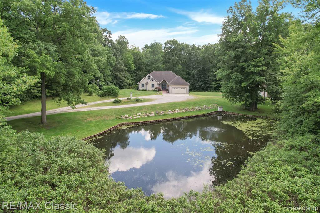 66781 Eight Mile Road South Lyon, MI 48178 - Photo 52 of 54