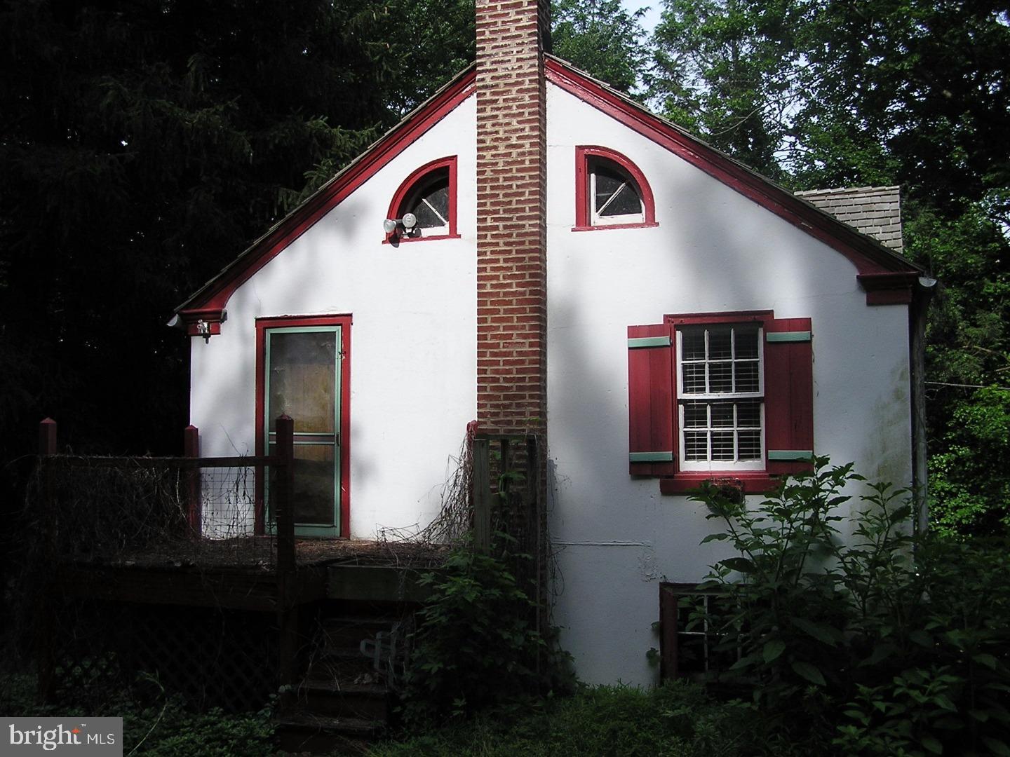 249 Laurel Heights Road Landenberg, PA 19350 - Photo 5 of 10 Back Yard