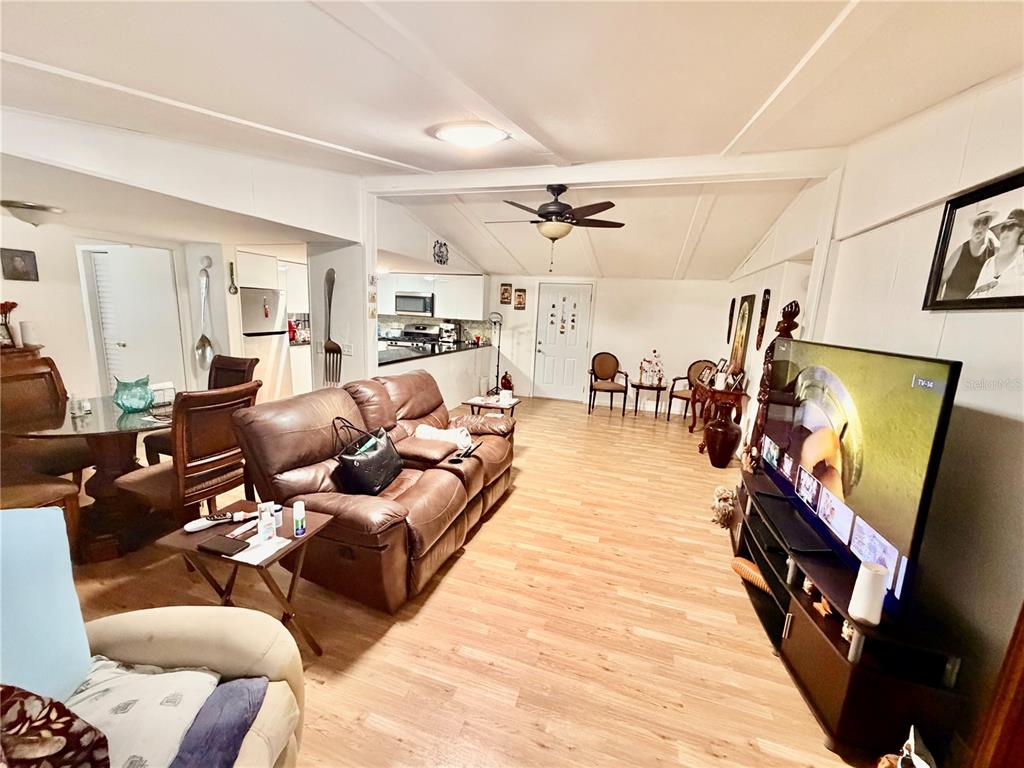 1710 7th Street Southwest, Unit 50 Ruskin, FL 33570 - Photo 12 of 28