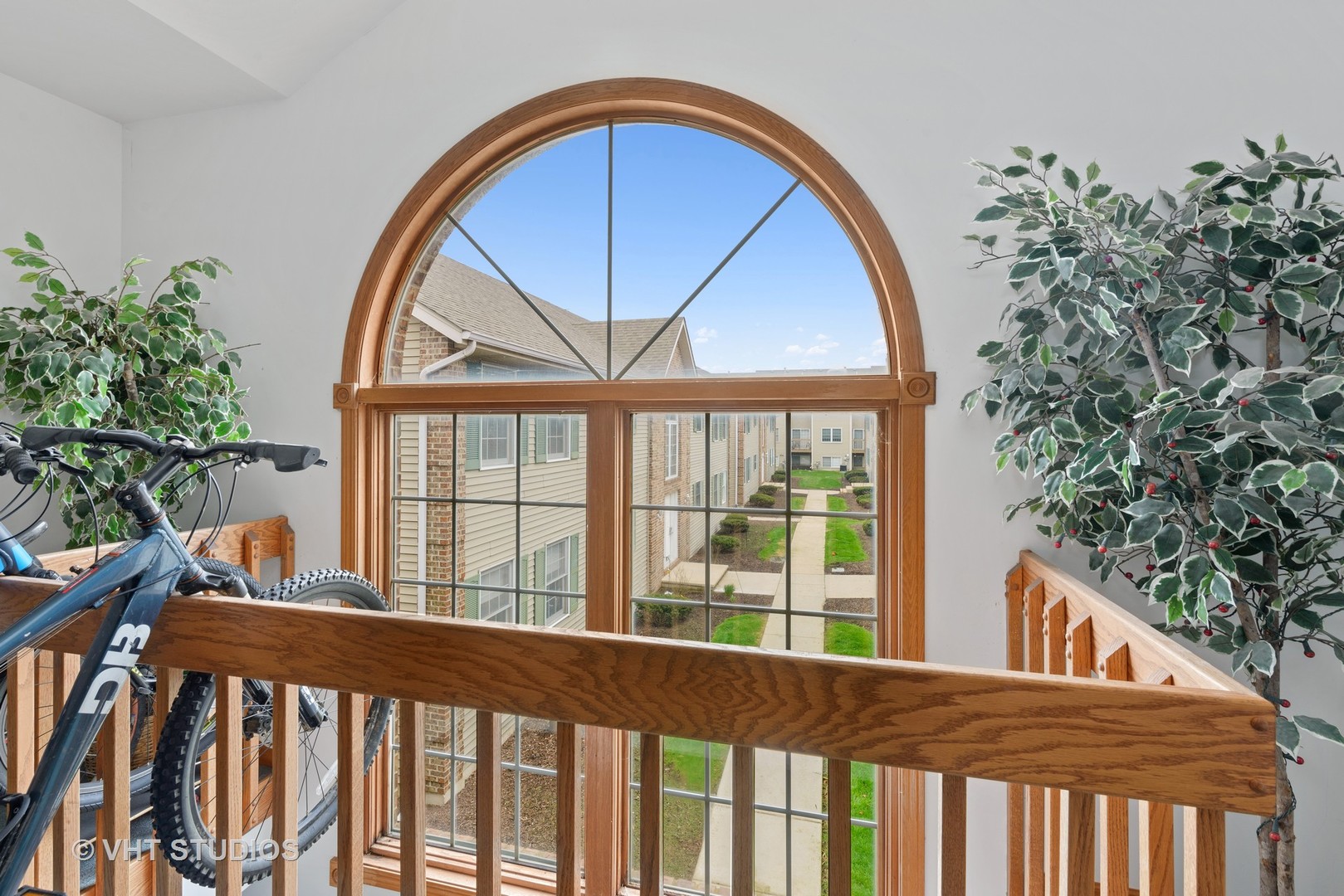 402 South Peace Road, Unit 402 Sycamore, IL 60178 - Photo 11 of 12