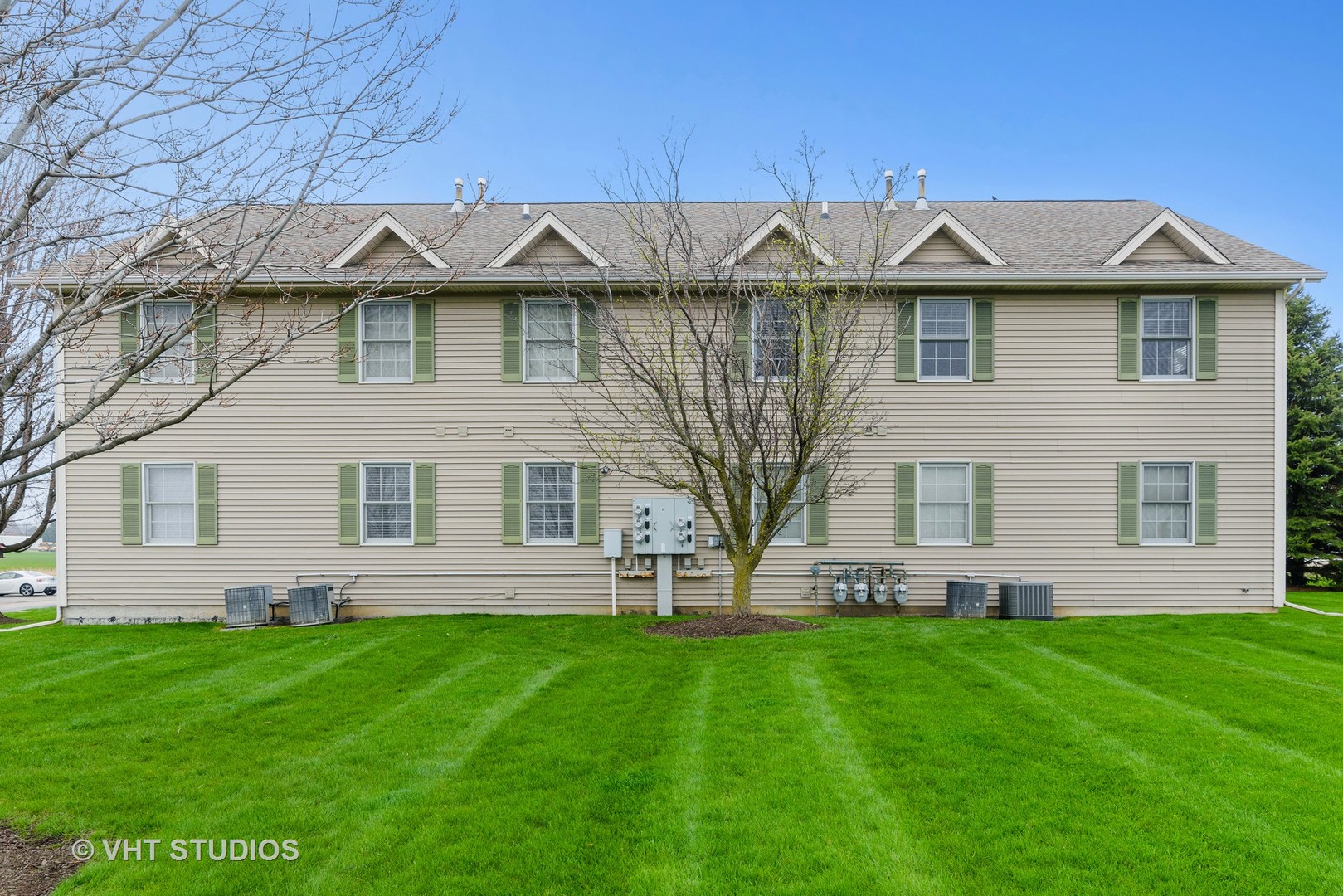 402 South Peace Road, Unit 402 Sycamore, IL 60178 - Photo 12 of 12