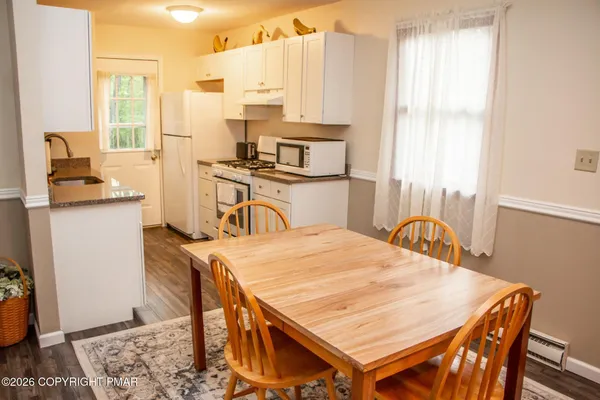 $1,950 | 120 Woodland Place, Blakeslee, PA 18610