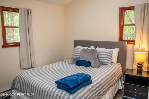 $1,950 | 120 Woodland Place, Blakeslee, PA 18610